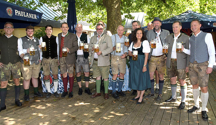 die erste Bierprobe der Wiesnwirte und Brauer (©Foto: Ingrid Grossmann)